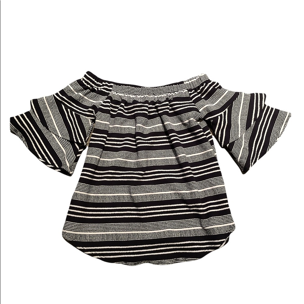 Women’s off the shoulder blouse